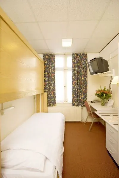 אמסטרדם Budget Trianon Hotel 2*,  הולנד