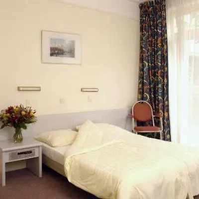 Budget Trianon Hotel Amsterdam Netherlands